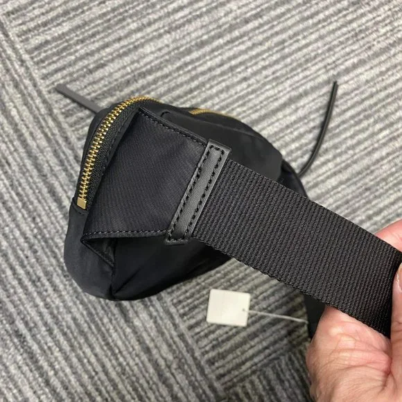 Tory Burch Women's Black Perry Leather Belt Bag - Picture 6 of 11